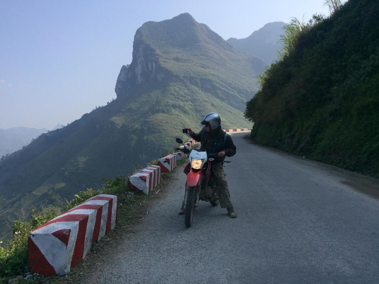 Hang Thuong Hostel Ha Giang Exterior photo